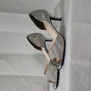 NWOT David's Bridal silver sparkle peep toe heels  size 10M Wedding Bride